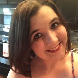 Meet your Posher, Maddie